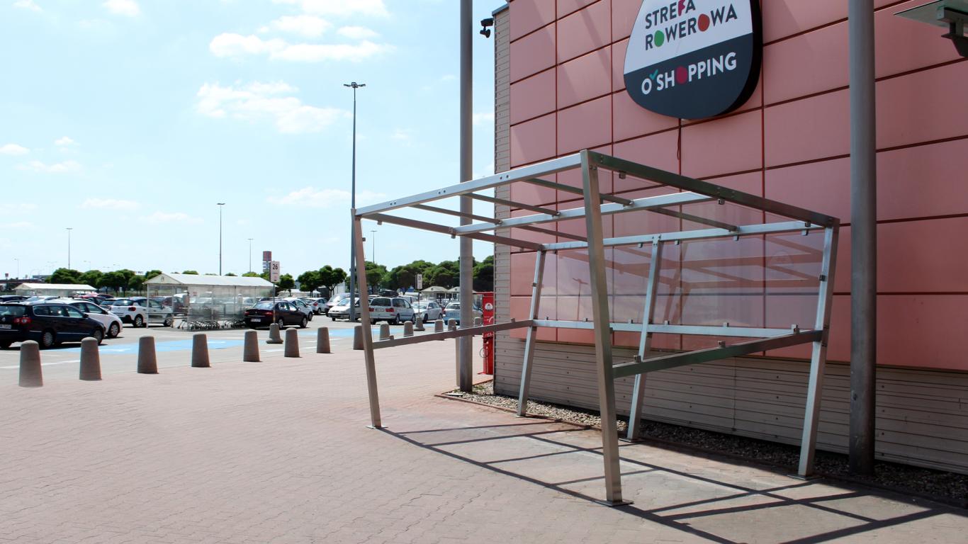 Auchan-Bielany-Wroclawskie-1